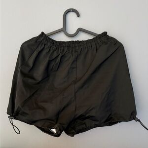 Black ballet warmup sauna shorts